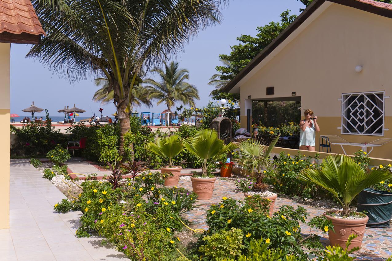 Kunta Kinteh Beach Complex Коту Екстер'єр фото